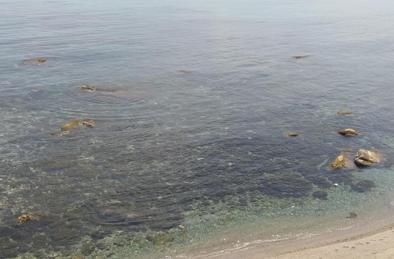 La Casetta Azzurra Naxos Джардини-Наксос Экстерьер фото